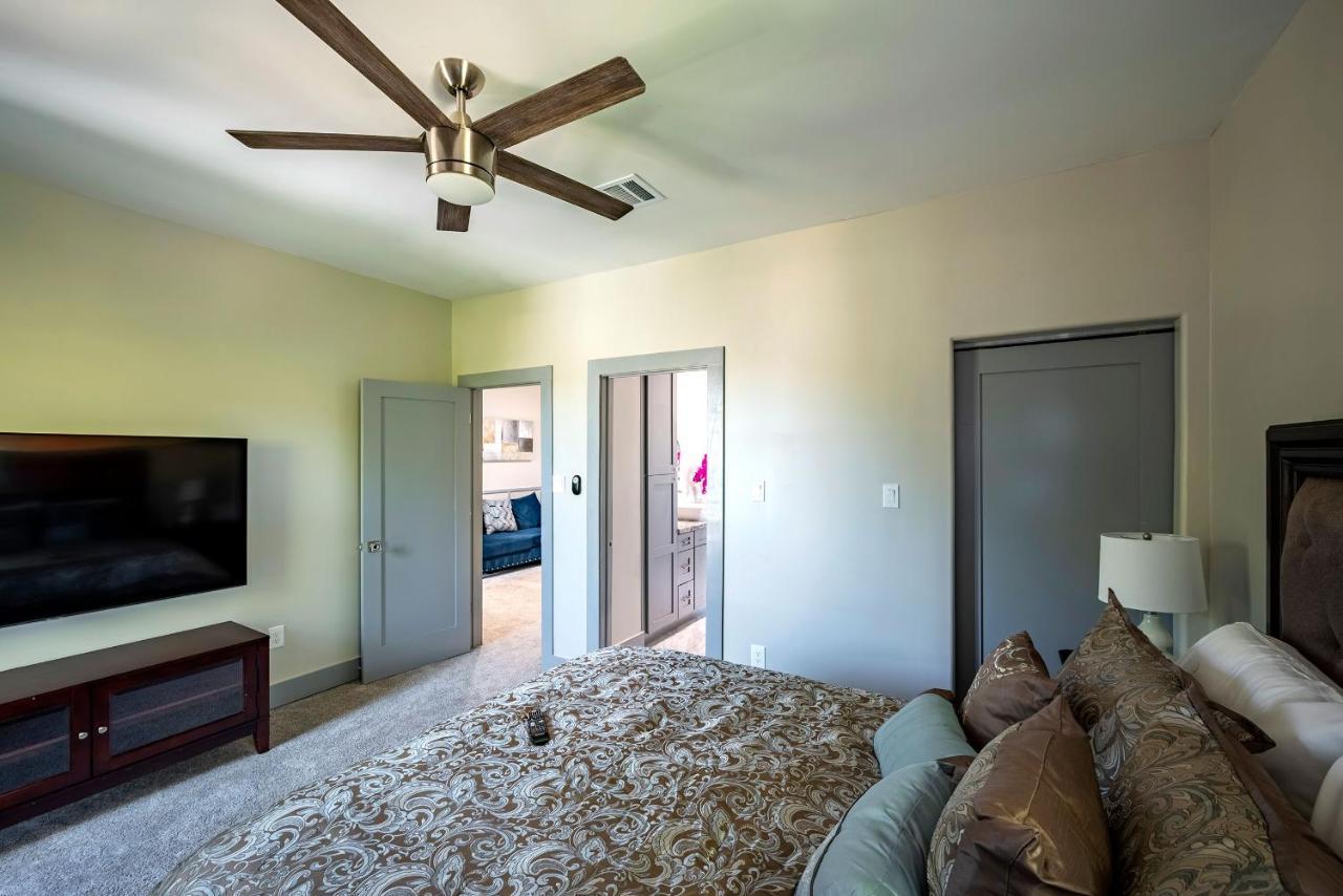 Luxurious 5Br Home Sleeps-14 ฮูสตัน ภายนอก รูปภาพ
